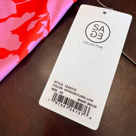 Sage Collective Bike Shorts & Crop Top Set Hothouse Lava Size XS - Picture 10 of 11